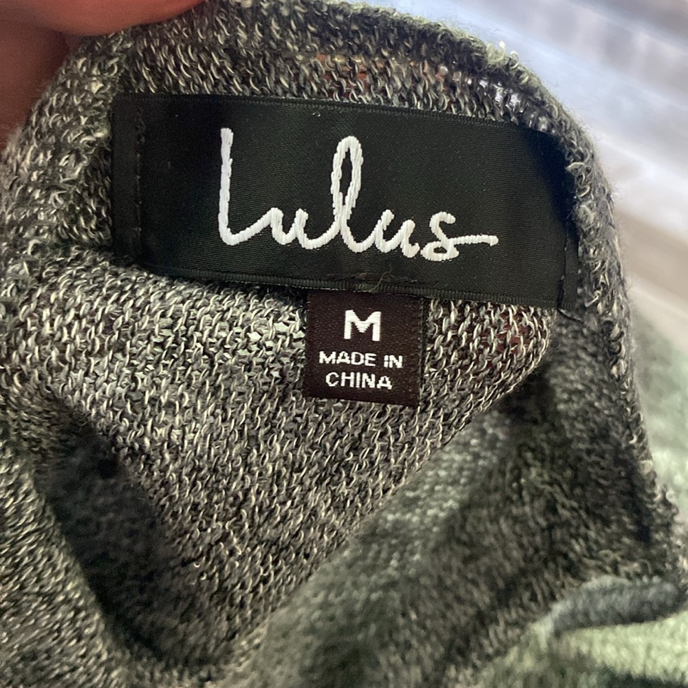 🎁Lulu's Charcoal Knit Sweater - Picture 3 of 4